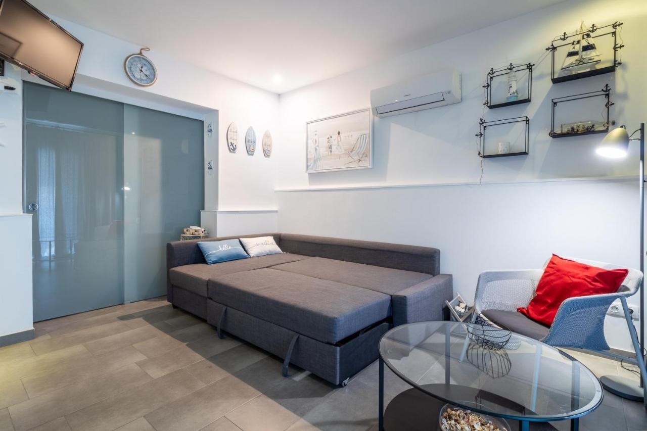 Flatguest Carpe Mogan - Beach - Balcony - Wifi Luaran gambar