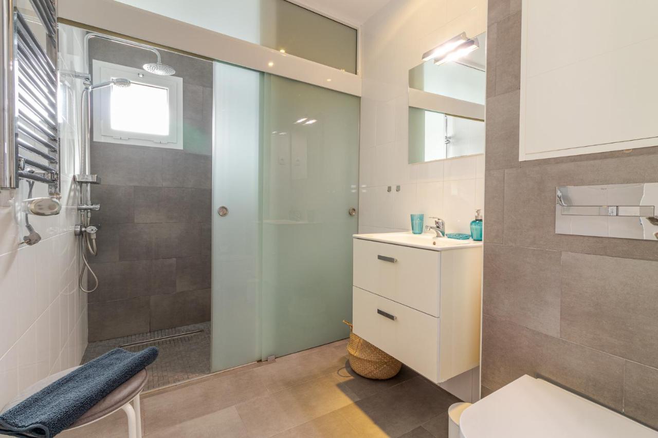 Flatguest Carpe Mogan - Beach - Balcony - Wifi Luaran gambar