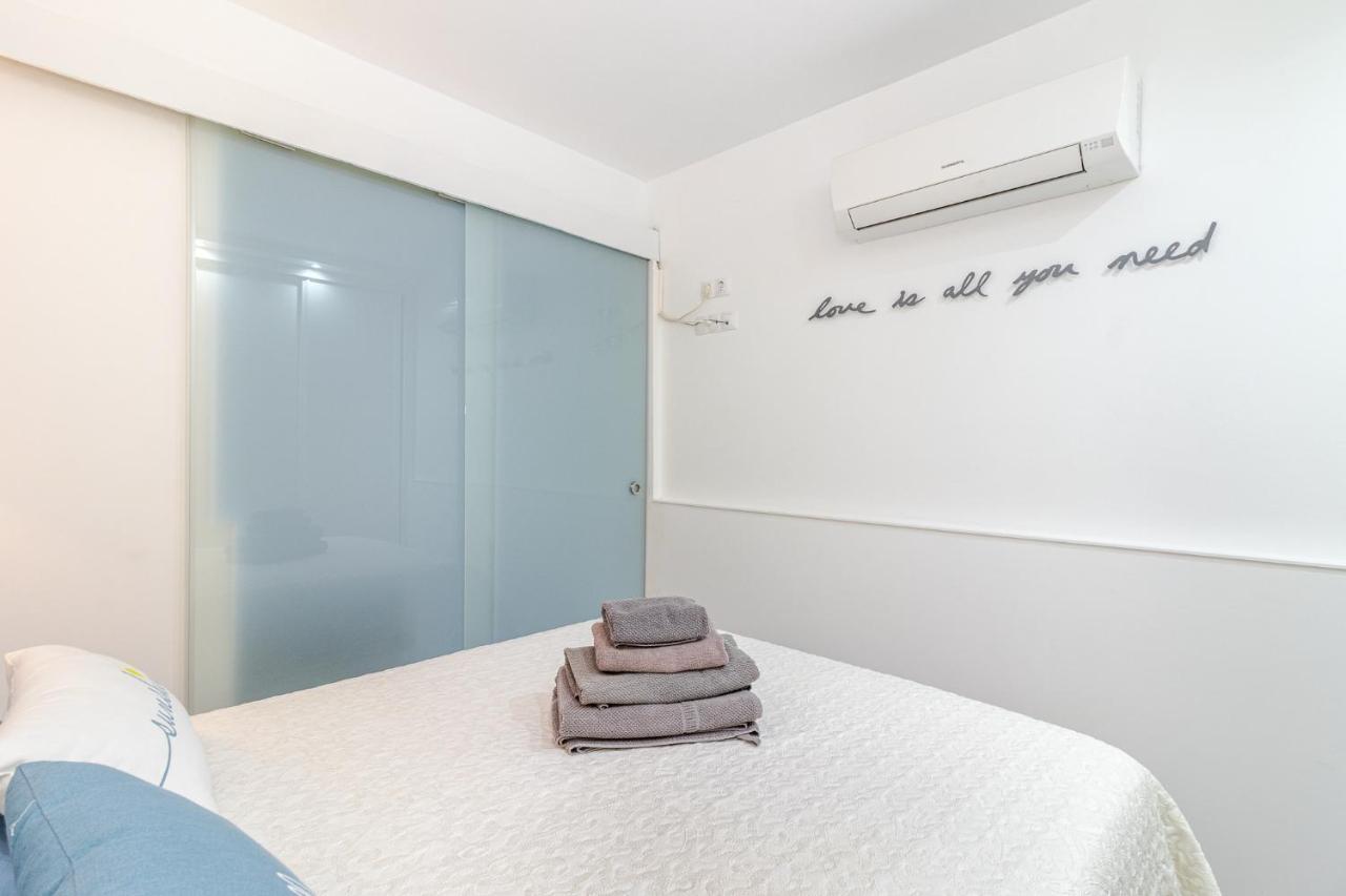 Flatguest Carpe Mogan - Beach - Balcony - Wifi Luaran gambar